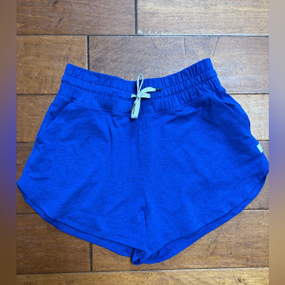Vuori Halo Performance Shorts 2.0, Like New, Blue, Size M